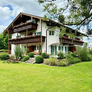 Marinella Garni Guest house